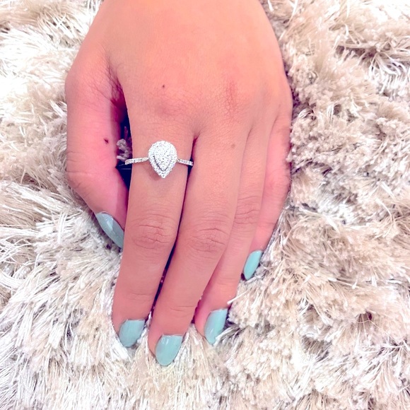 Sold - Picture 2 of 3